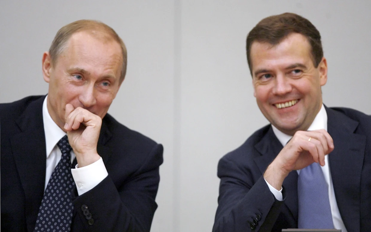 080508 putin medvedev hmed 6a