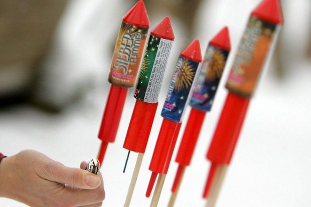 Cəlilabad sakininin əlində pirotexniki vasitə partlayıb, xəsarət alıb