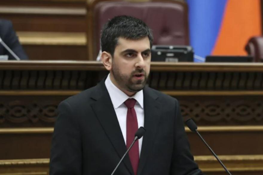 İrəvan və Bakı üç əsas prinsiplə bağlı razılığa gəlməyib - Xandanyan