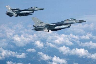 f 16 2 900x600 1