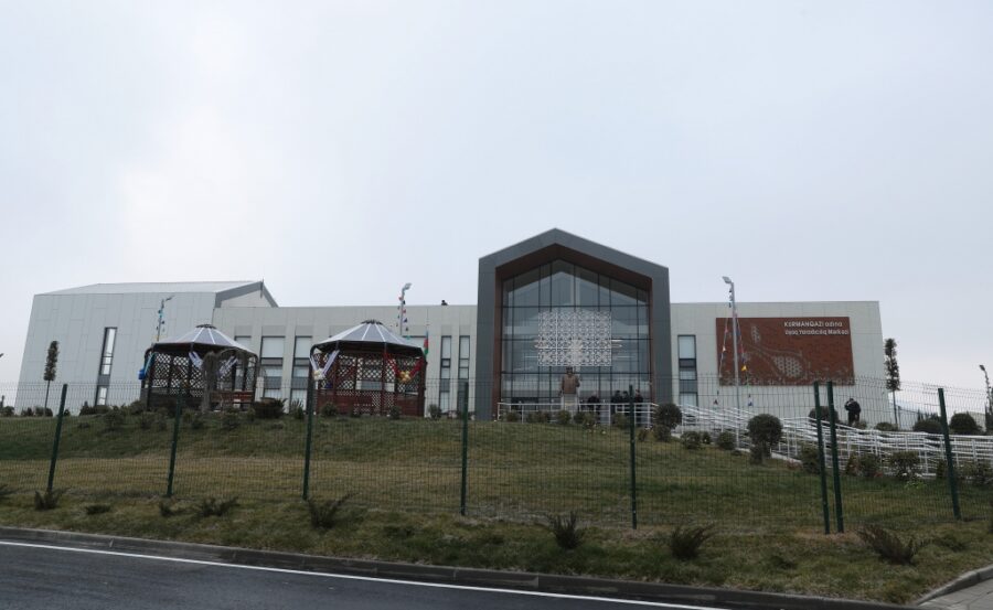 Əliyevdən Tokayevə: "Yəqin, onu tanıyırsınız" - FOTOLAR