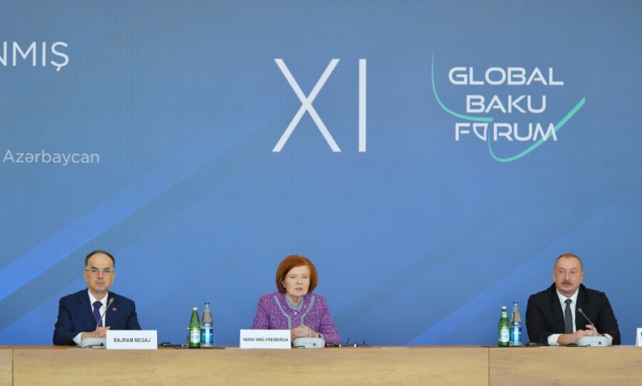 Prezident XI Qlobal Bakı Forumunda çıxış etdi - YENİLƏNİB