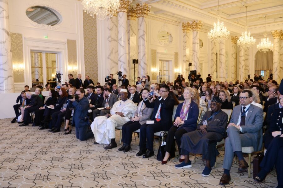 XI Qlobal Bakı Forumu panel iclasları ilə davam edir - FOTOLAR