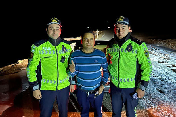 Quba dağlarında çətinə düşən əcnəbiyə kömək göstərildi - FOTO