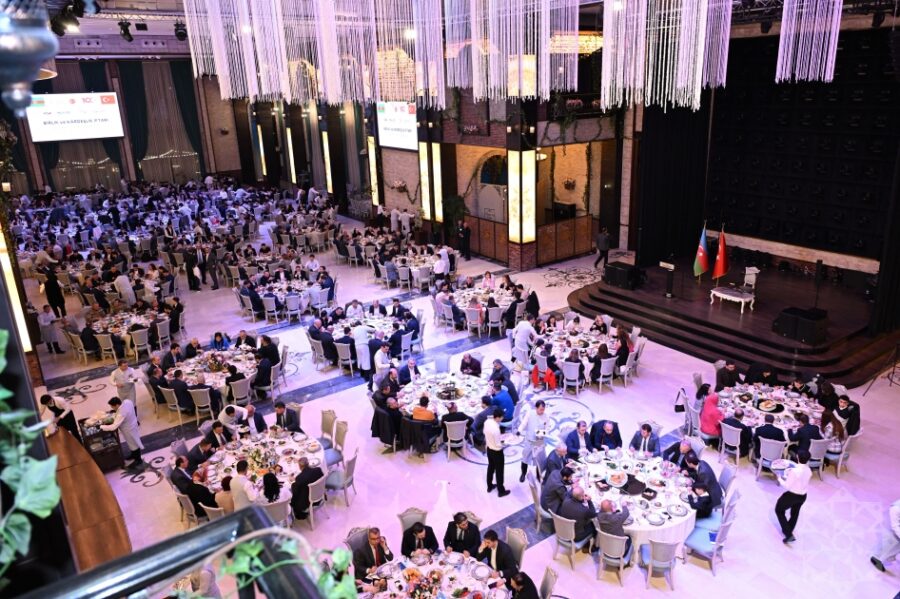 Türkiyə səfirliyi iftar süfrəsi təşkil etdi - FOTO