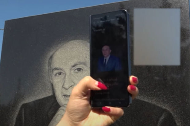 Mərdəkanda məzarlara QR kod qoyuldu - VİDEO