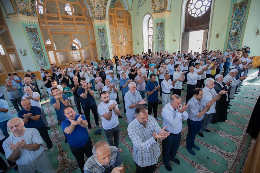 Bayram namazı nə vaxt qılınacaq? - Rəsmi 1 bayram namazi 1