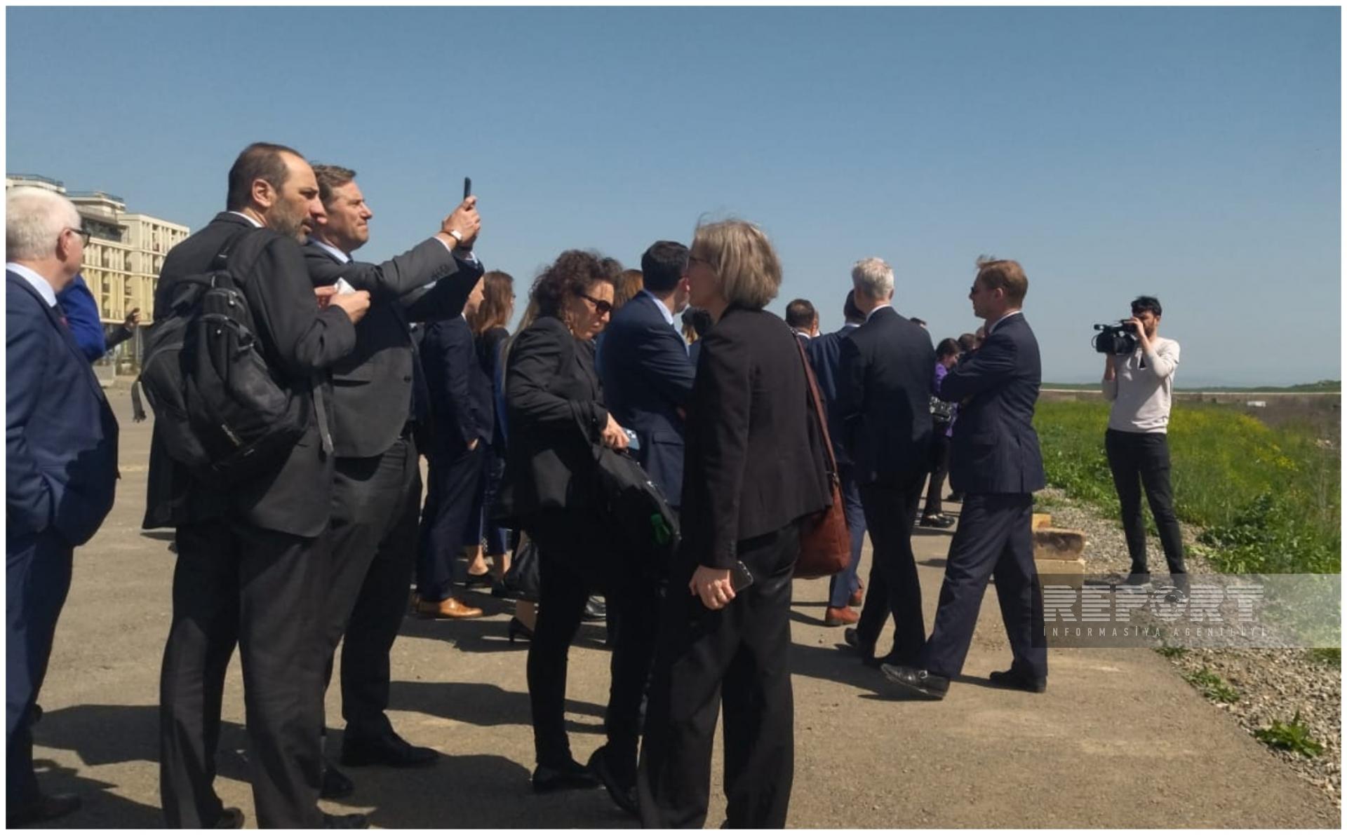 Aİ nümayəndələri Füzulidə - FOTOLAR 5 Aİ nümayəndələri Füzulidə - FOTOLAR