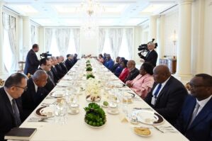 Konqo prezidentinin şərəfinə rəsmi nahar verildi