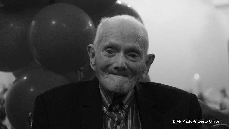 Dünyanın ən yaşlı kişisi öldü