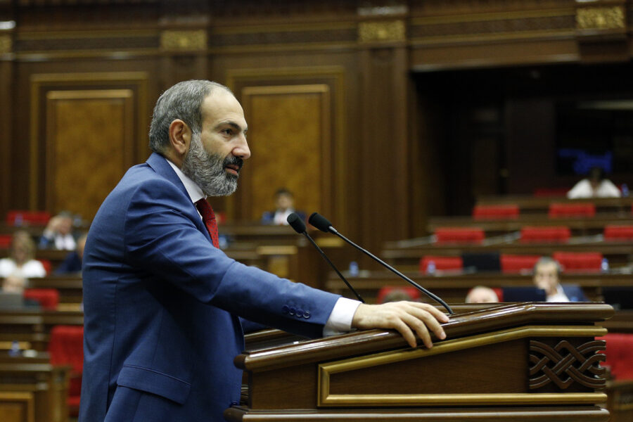 pasinyan parlament 1