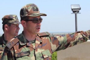 Erməni generalın oğlunu əsir götürən kəşfiyyatçımız - VİDEO