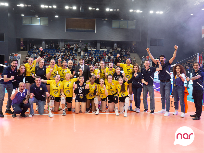 “Nar” voleybol üzrə ölkə çempionlarını təbrik edir - FOTOLAR