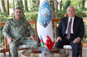 Zakir Həsənov türkiyəli həmkarı ilə görüşdü