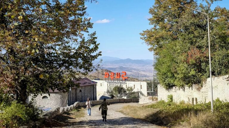 Bu il Şuşanın daha iki kəndinə köç olacaq
