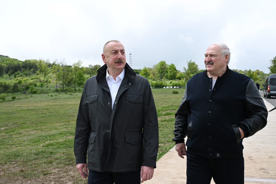Prezidentlər Şuşada: Lukaşenkonun Qarabağa hədiyyəsi - FOTOLAR 2 cidir 1