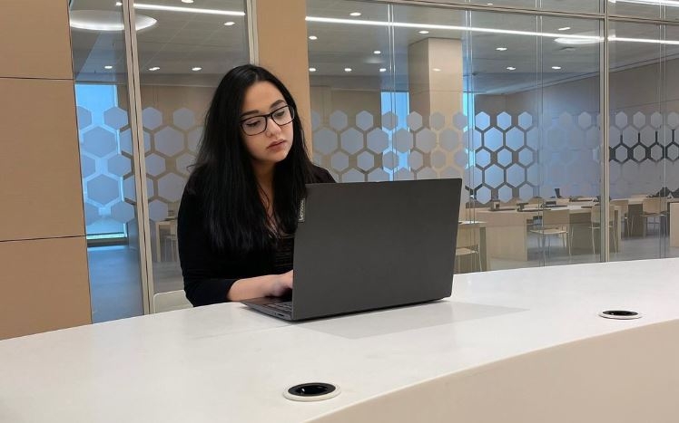 İntihara cəhd edən Dilarə Zamanova xilas edildi - VİDEO