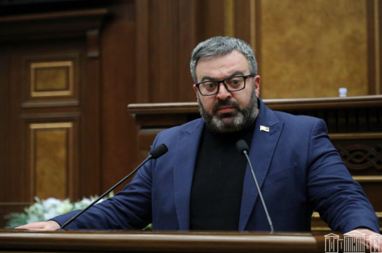 Erməni deputatdan polisə xəbərdarlıq: "Geri çəkilməyəcəyik”