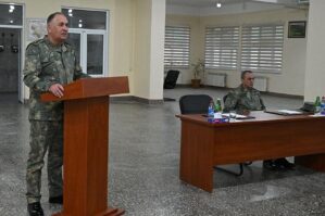 Kərim Vəliyev və Hikmət Mirzəyev hərbi vəzifəlilərlə görüşdü - FOTOLAR