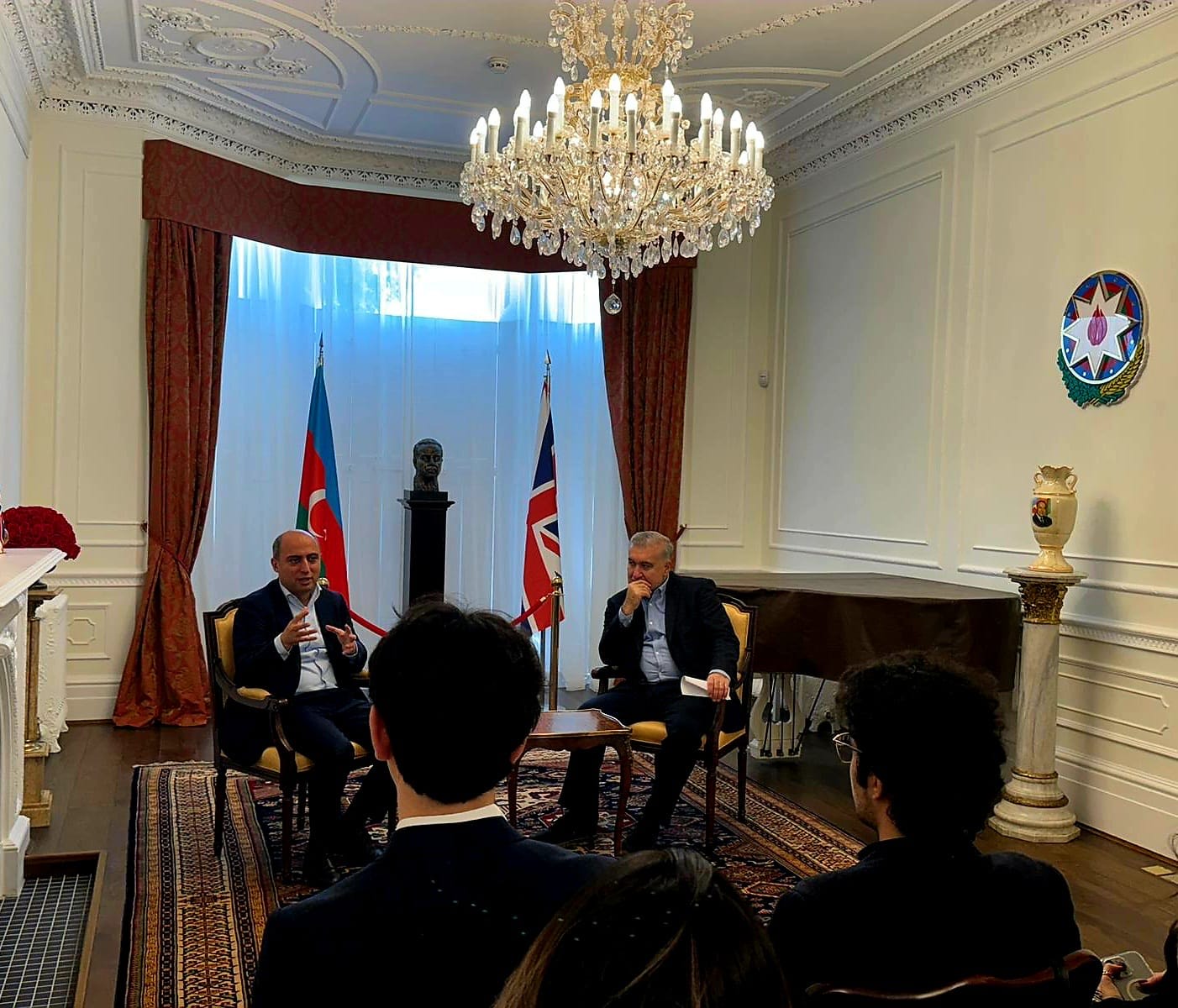 Azərbaycanlı gənclər dünyanın ən nüfuzlu universitetlərində oxuyur - FOTOLAR