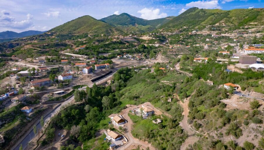 Laçında dəfn mərasimlərinə icazə verildi - VİDEO