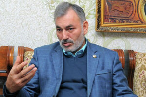 Nemət Pənahlının maşını borca görə hərracda satıldı