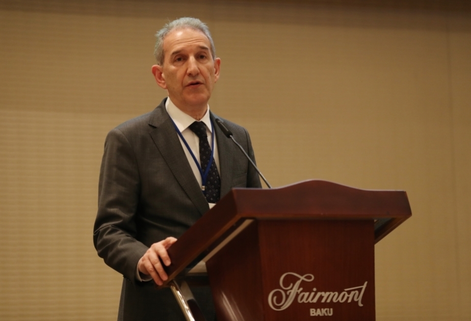 Nazir müşaviri işdən çıxarıldı - Səbəb