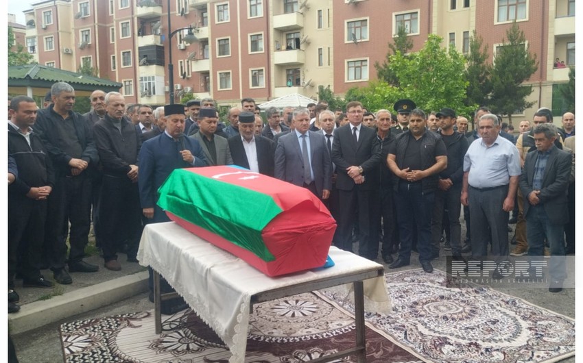 İtkin şəhidlərimiz dəfn olunur - FOTOLAR