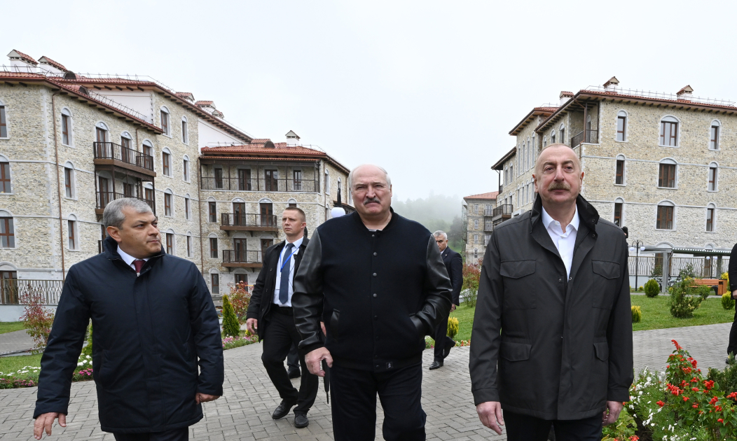 Prezidentlər Şuşada: Lukaşenkonun Qarabağa hədiyyəsi - FOTOLAR 22 sd 3