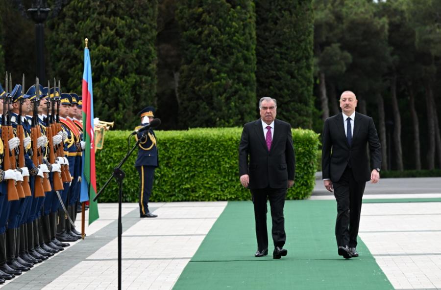 Strateji tərəfdaşlıq münasibətlərində Azərbaycan-Tacikistan nümunəsi - Şərh