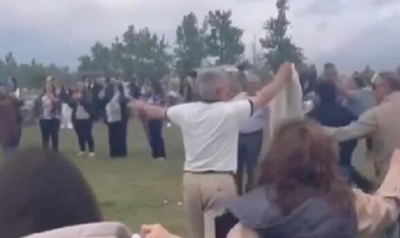 Şuşalılar Cıdır düzündə yallı getdi - VİDEO