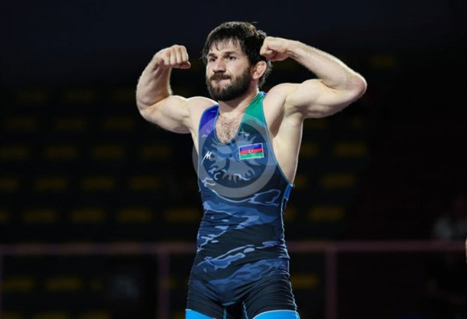 Məşhur güləşçimiz karyerasını bitirdi