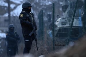 Xankəndidə silahlı şəxs saxlanıldı - VİDEO