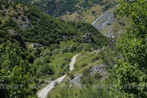 Kəlbəcərdə yük maşını aşdı: Türkiyə vətəndaşı öldü