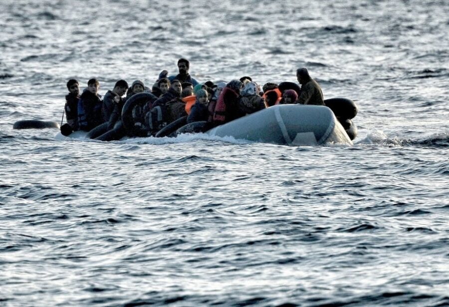 Aralıq dənizindən 34 nəfərin cəsədi çıxarıldı