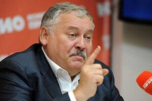 Zatulin: "Paşinyanın əsas hədəfi 102-ci hərbi bazadır"