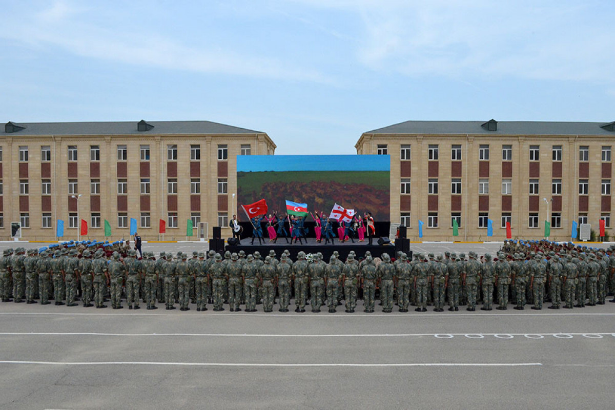 "Qafqaz Qartalı": təntənəli bağlanış mərasimi keçirildi - VİDEO