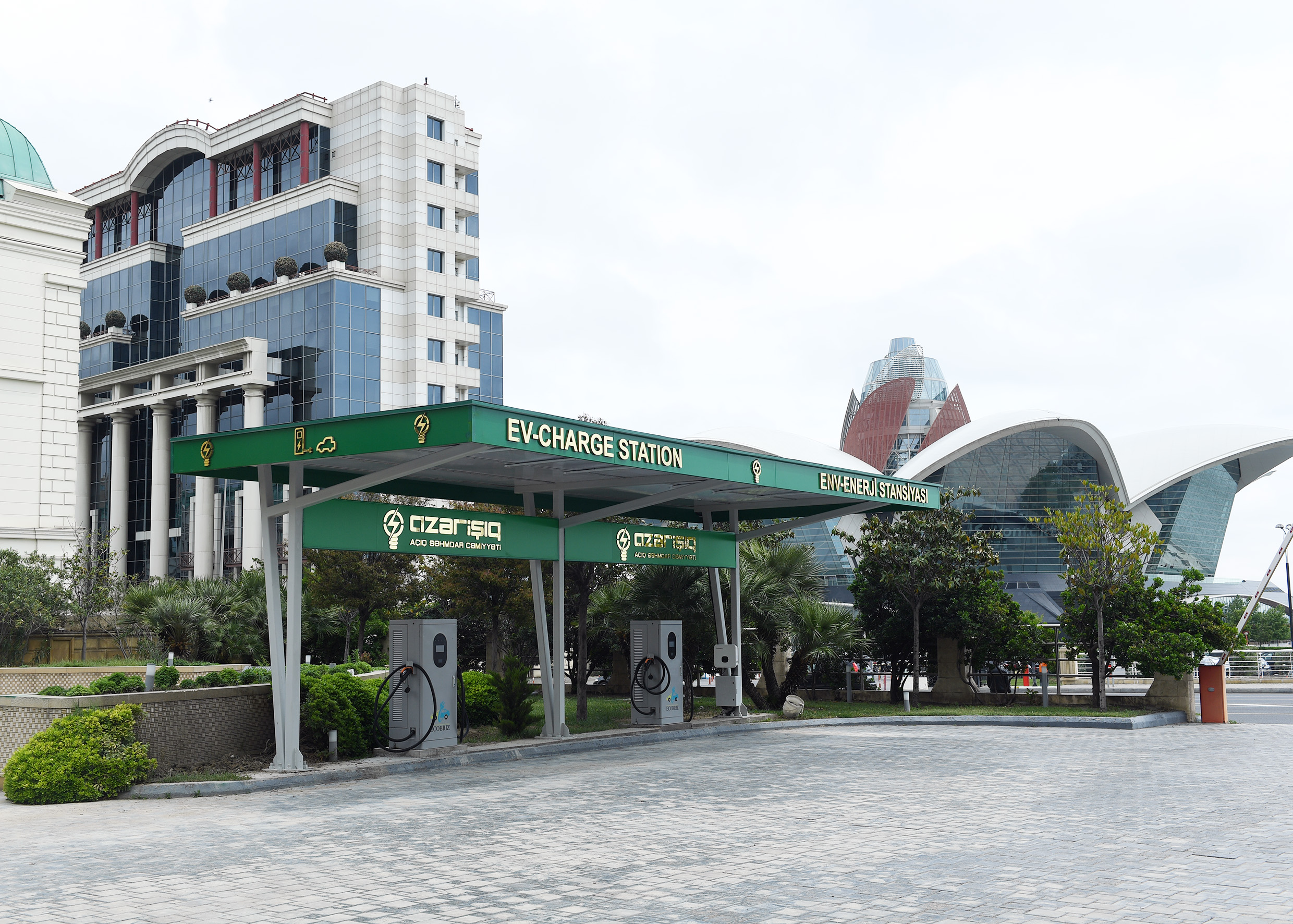 “Azərişiq” enerji doldurma məntəqələri quraşdırır - VİDEO