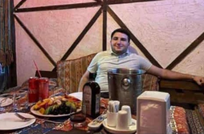 Gənc pula görə özünü ağacdan asdı - FOTO