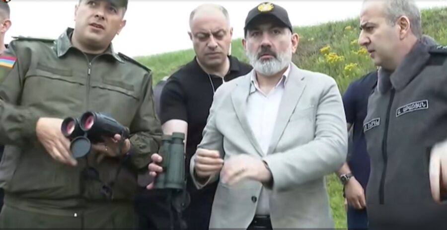 Paşinyanın mövqelərimizə baxıb dediyi söz Sərkisyanı dəhşətə gətirdi - VİDEO 1 Paşinyanın mövqelərimizə baxıb dediyi söz Sərkisyanı dəhşətə gətirdi - VİDEO