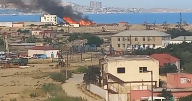 Səbaildəki güclü yanğın məhdudlaşdırıldı - VİDEO