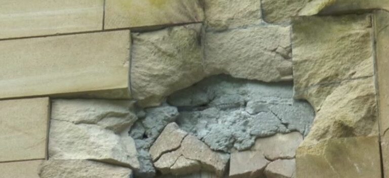 Balakəndə evi ildırım vurdu: divarlar deşildi, otaqlar dağıldı - FOTOLAR