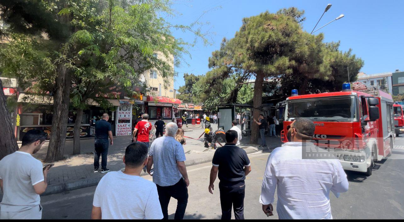 Bakıda dönərxanadakı yanğın söndürüldü - VİDEO
