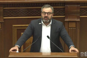 Danielyan sərt danışdı: Siz klounsunuz!