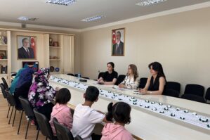 Ombudsman Suriyadan gətirilən şəxslərlə görüşdü