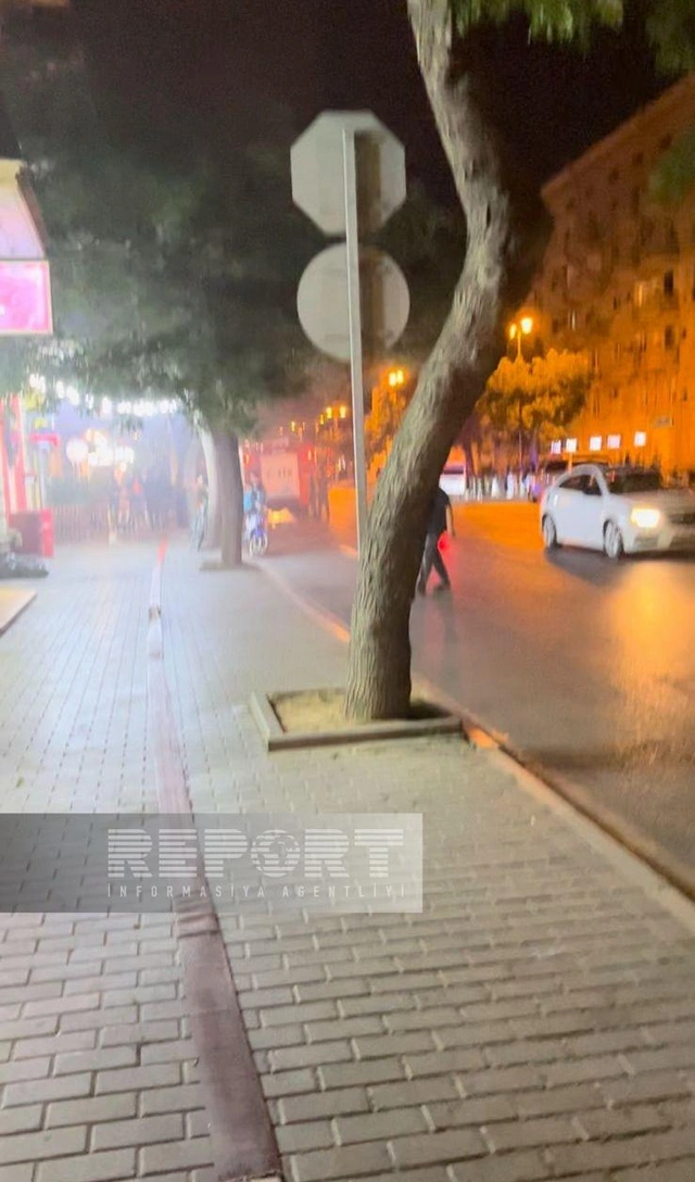 Bakıda yaşayış binasında yanğın - FOTO 4 Bakıda yaşayış binasında yanğın - FOTO