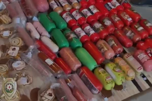 İnsan sağlamlığına təhlükə yaradan kolbasa və sosiska satmaq istədilər - Əməliyyatdan GÖRÜNTÜLƏR