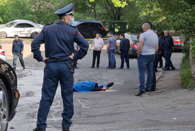 İrəvanda atəş səsləri: Keçmiş çempion güllələndi