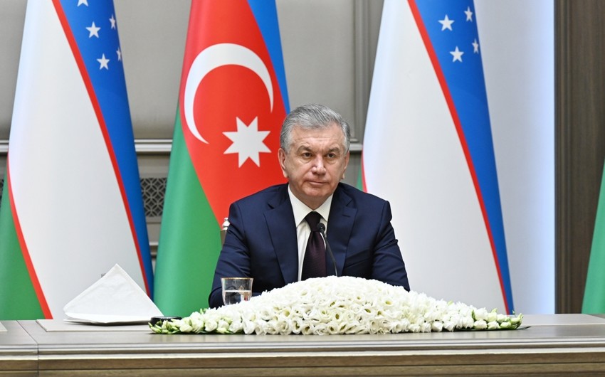 Şavkat Mirziyoyev Azərbaycana gəlir
