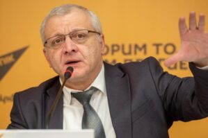 "Heç bir xarici aktor Bakını buna məcbur edə bilməz" - Surenyants